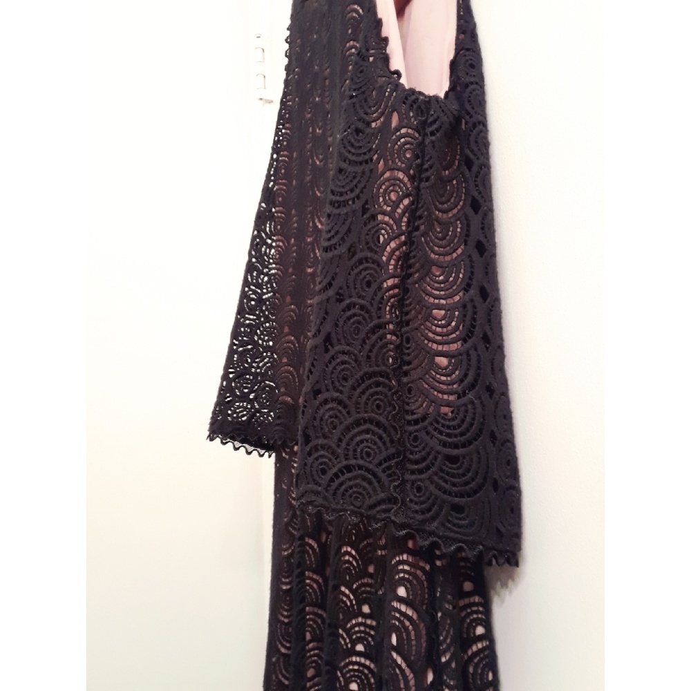 REISS SCALLOP LACE DRESS - Picture 4 of 4